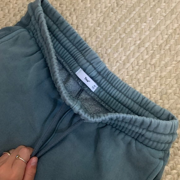 Aritzia boyfriend tna joggers - Picture 2 of 3